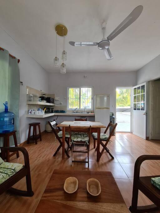 엘 쿠요 Casa Perla Marina, Pequena Casa Frente A La Playa. 아파트 외부 사진
